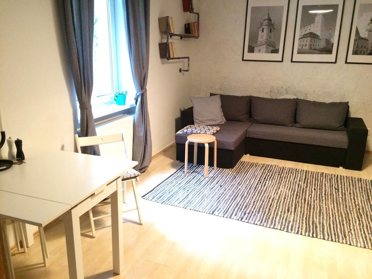 Historical Beer Apartment Bratislava Exterior photo